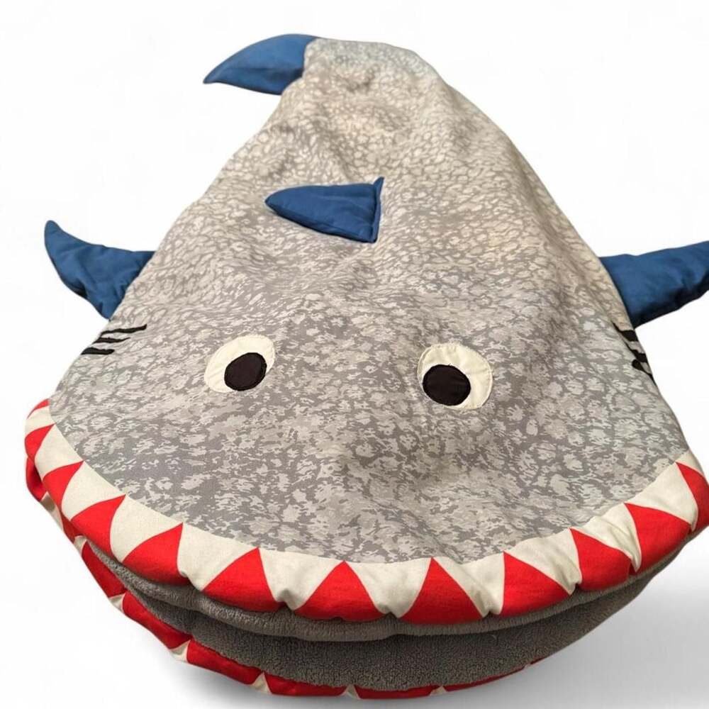 Pujiang Chuangjia Arts & Crafts Shark Toddler Sleeping Bag
